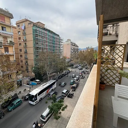 La Casa Di Trudy Apartment Palermo Exterior photo